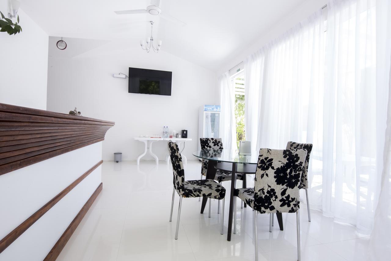 Dhigurah Retreat Beach Zewnętrze zdjęcie