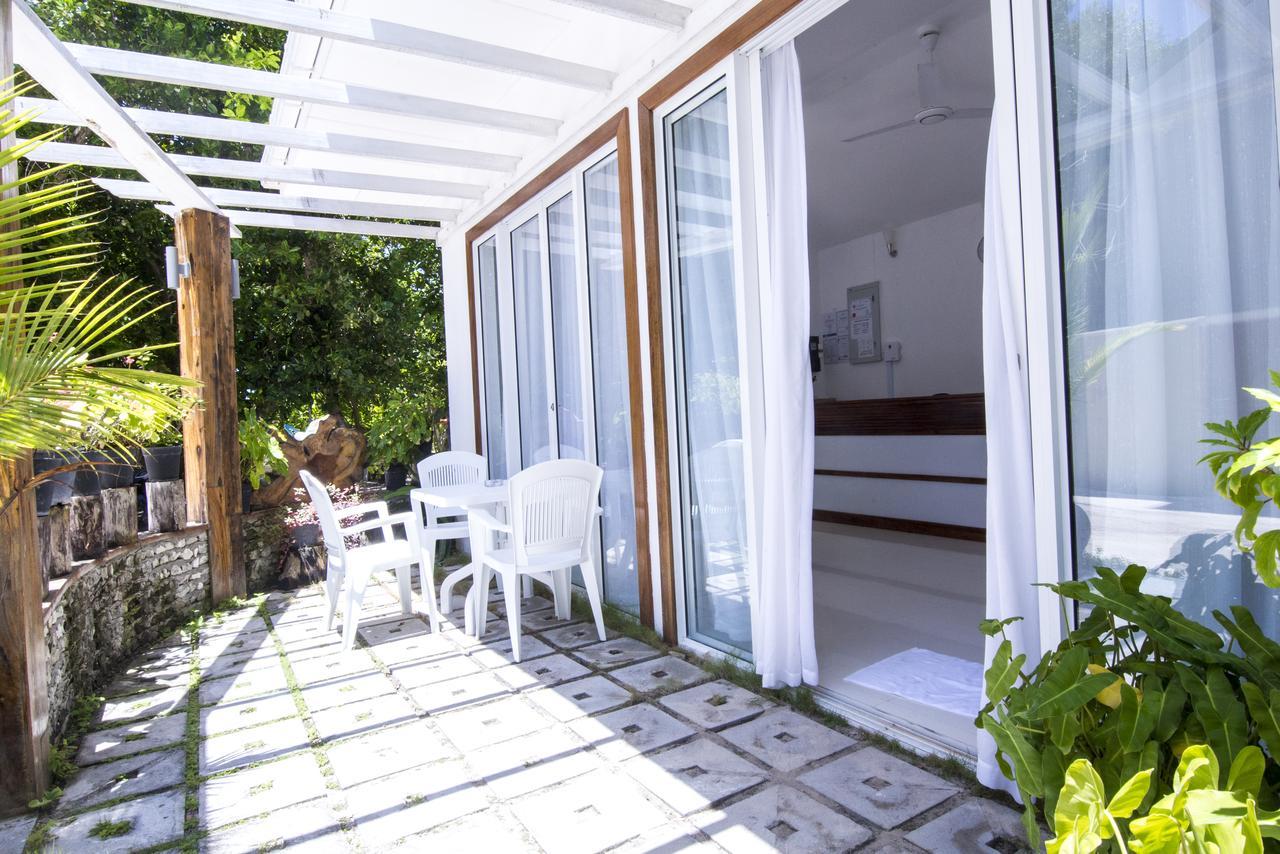 Dhigurah Retreat Beach Zewnętrze zdjęcie